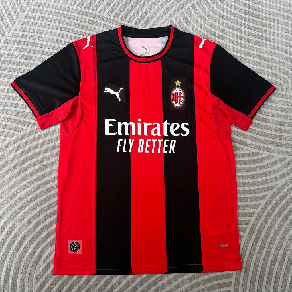 Maillot domicile AC Milan 2026/2027